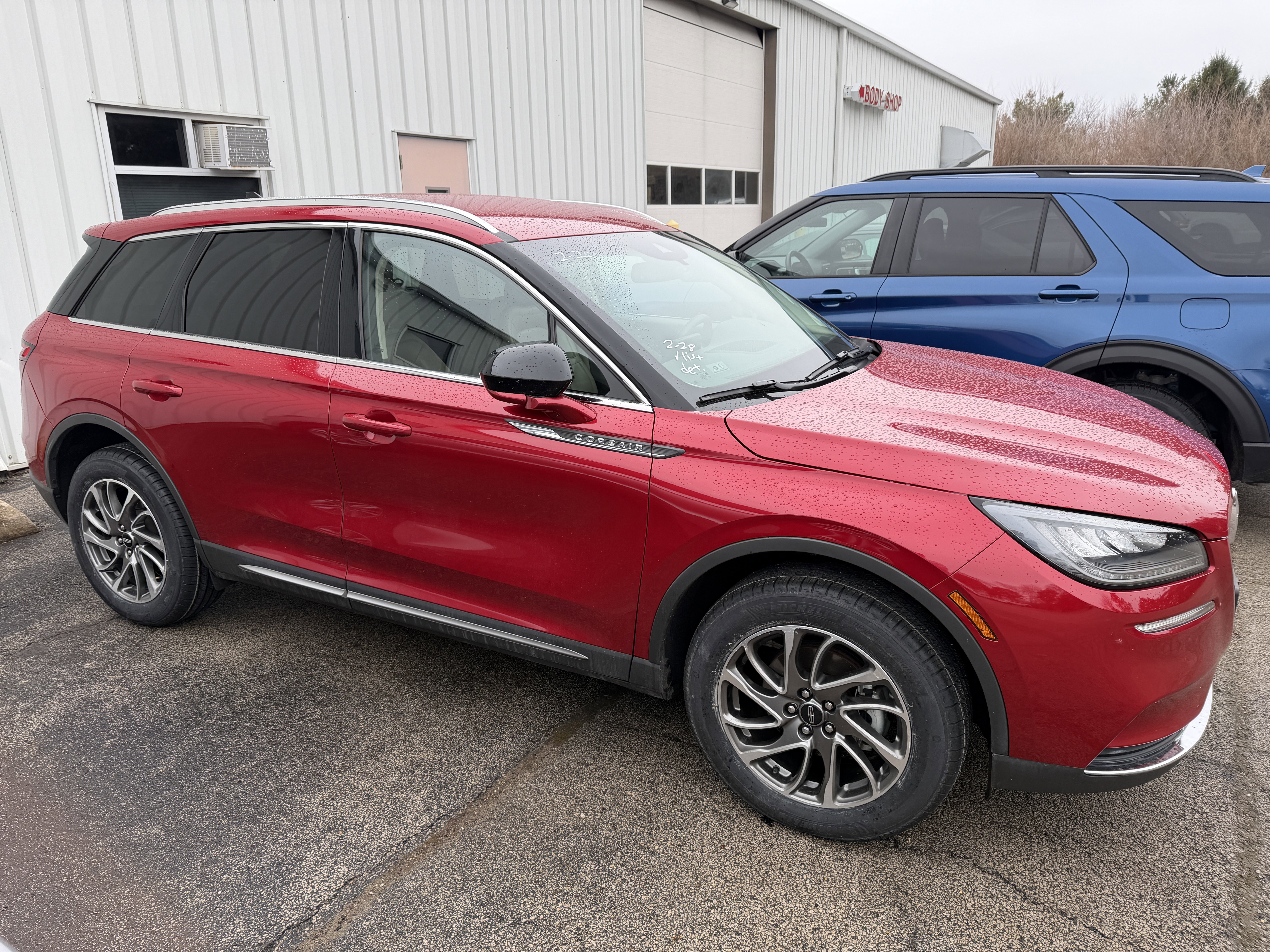 Used 2022 Lincoln Corsair AWD w/ Equipment Group 101A image 5