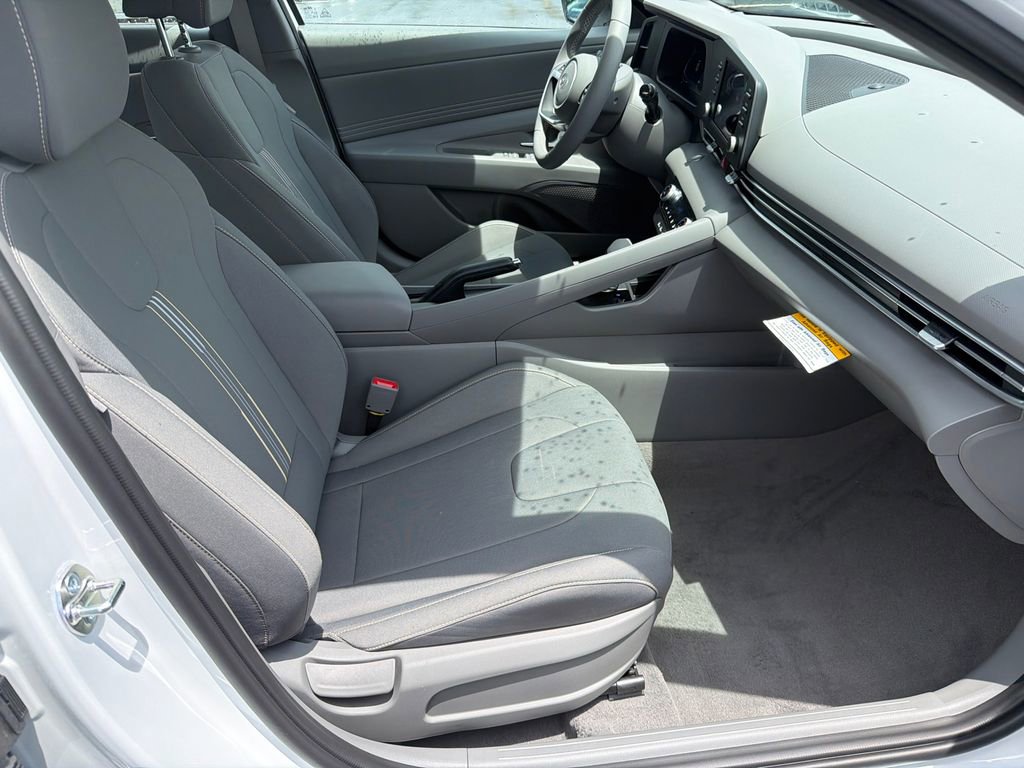 New 2026 Hyundai Elantra Sport FWD image 14