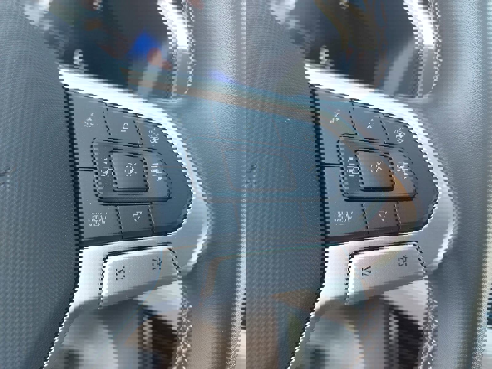 Used 2025 Volkswagen Taos S FWD image 20