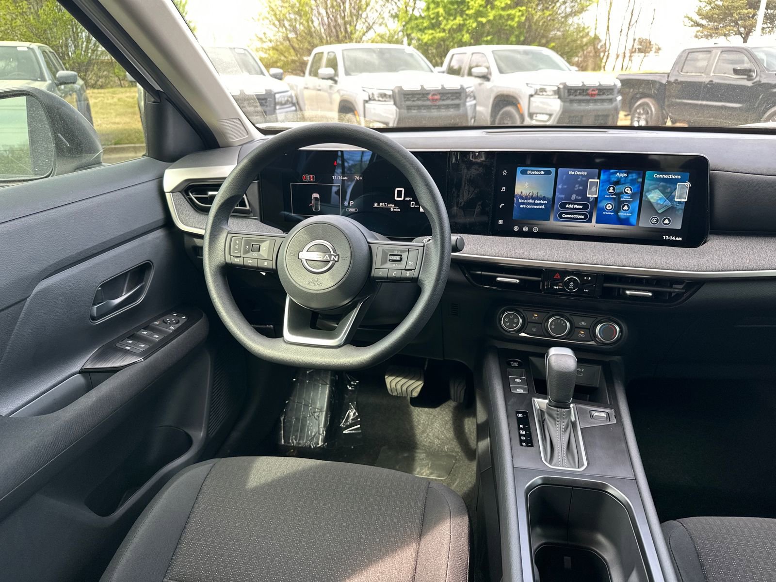 New 2026 Nissan Kicks S image 20