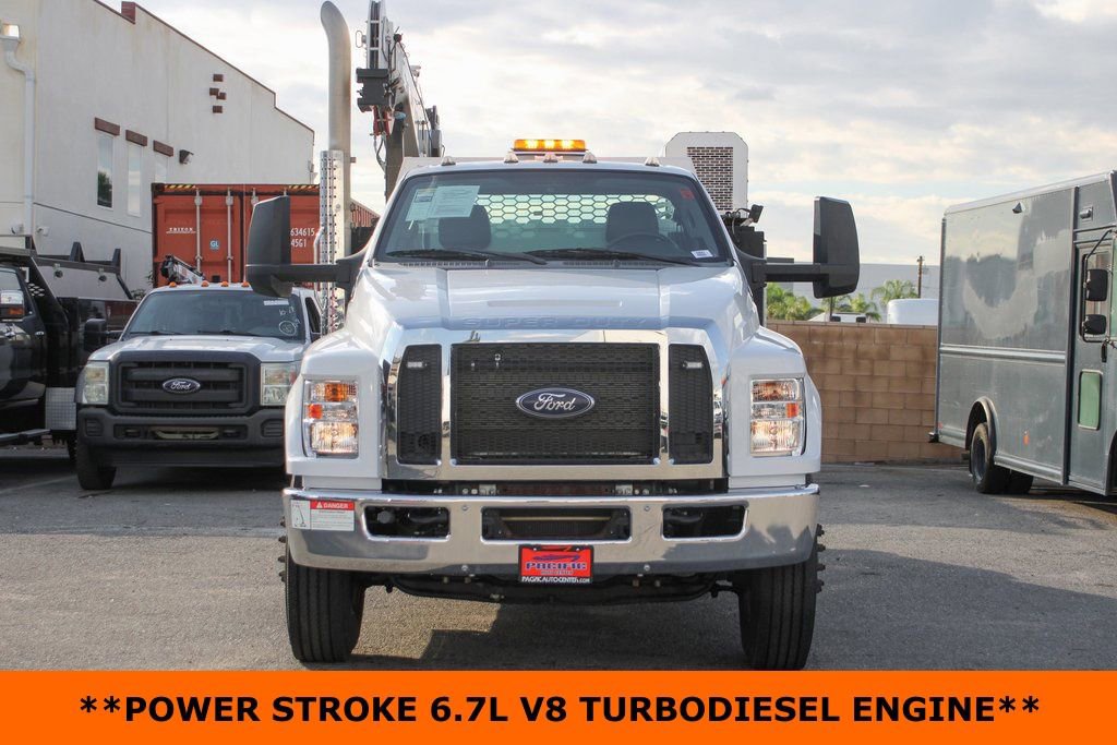 Used 2019 Ford F750 2WD Regular Cab Super Duty image 3