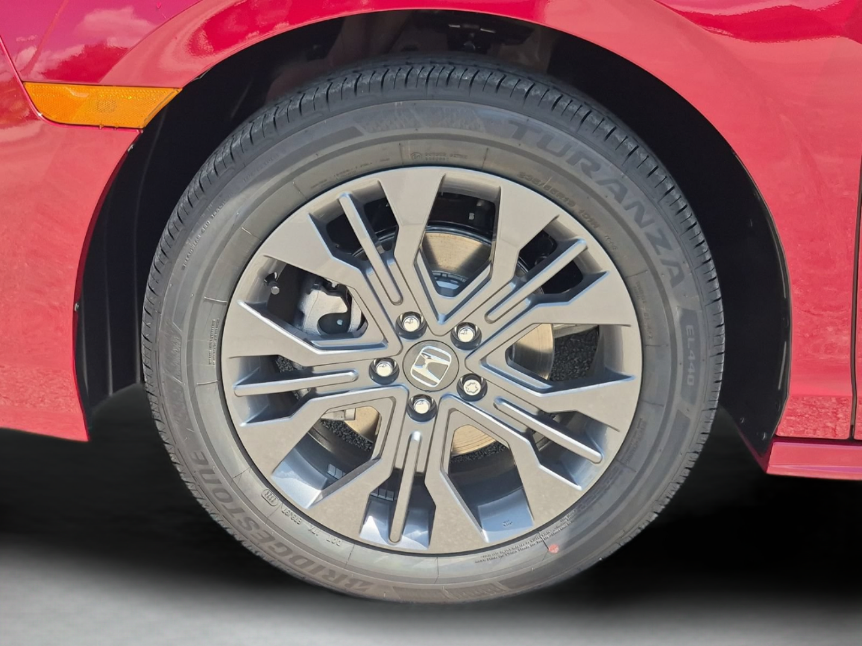 New 2026 Honda Odyssey Touring image 32