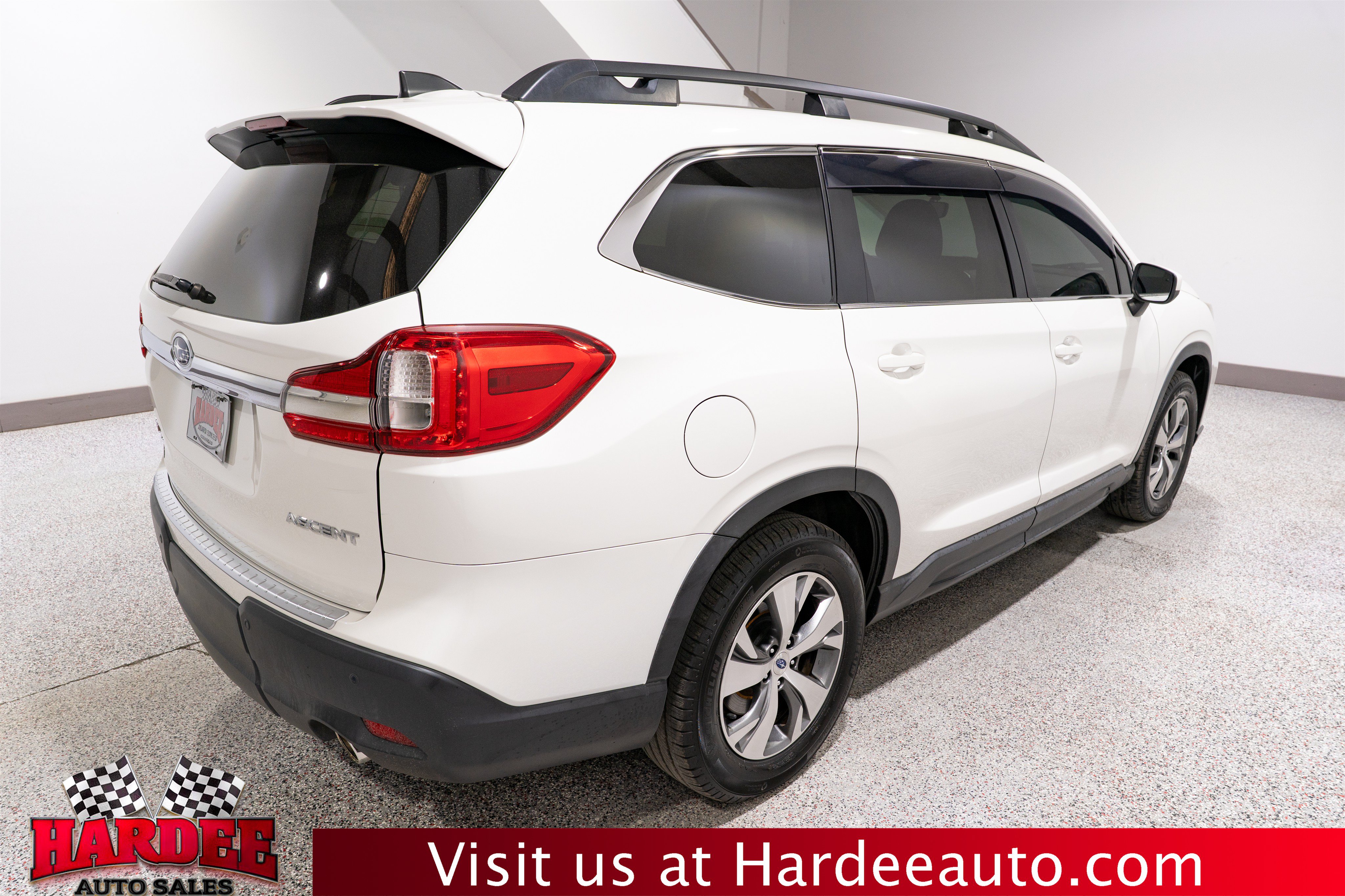 Used 2021 Subaru Ascent Premium w/ Convenience Package AWD/4WD image 6