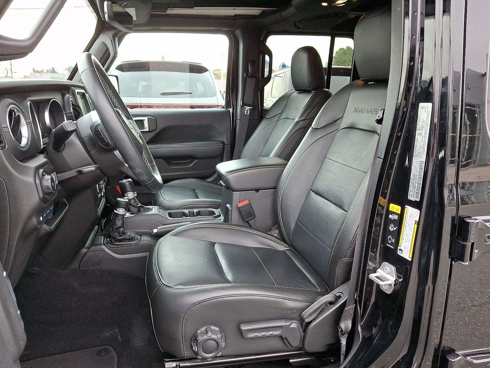 Used 2023 Jeep Wrangler Sahara w/ Cold Weather Group image 13