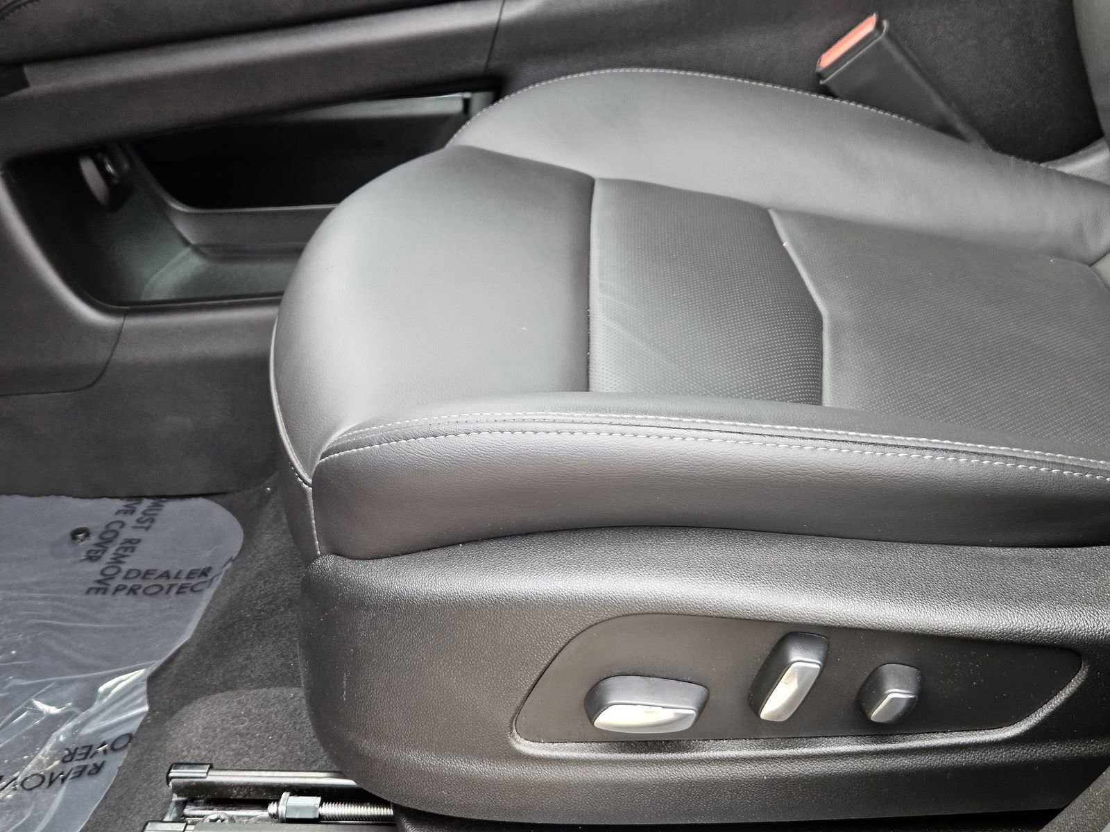 Used 2024 Cadillac XT5 Premium Luxury w/ Technology Package image 34