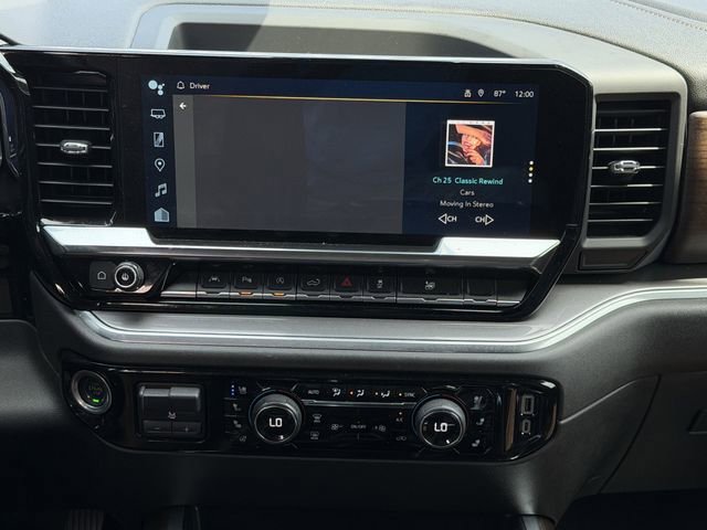 Used 2024 Chevrolet Silverado 1500 High Country image 18