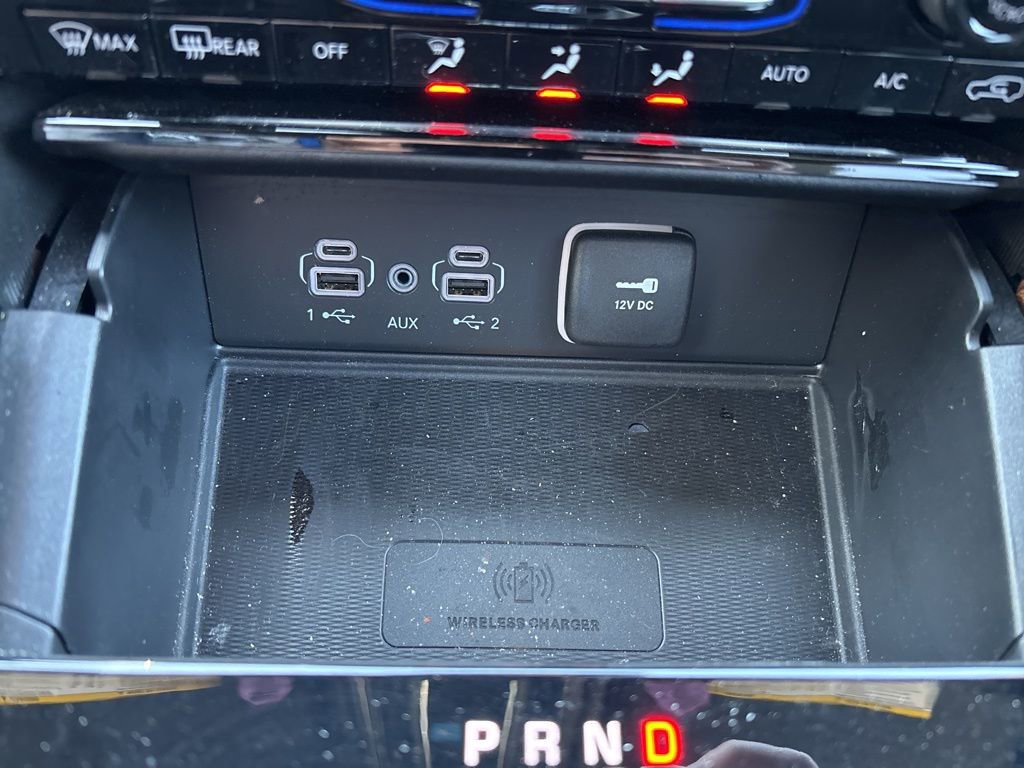 Used 2025 Jeep Grand Cherokee Altitude image 53