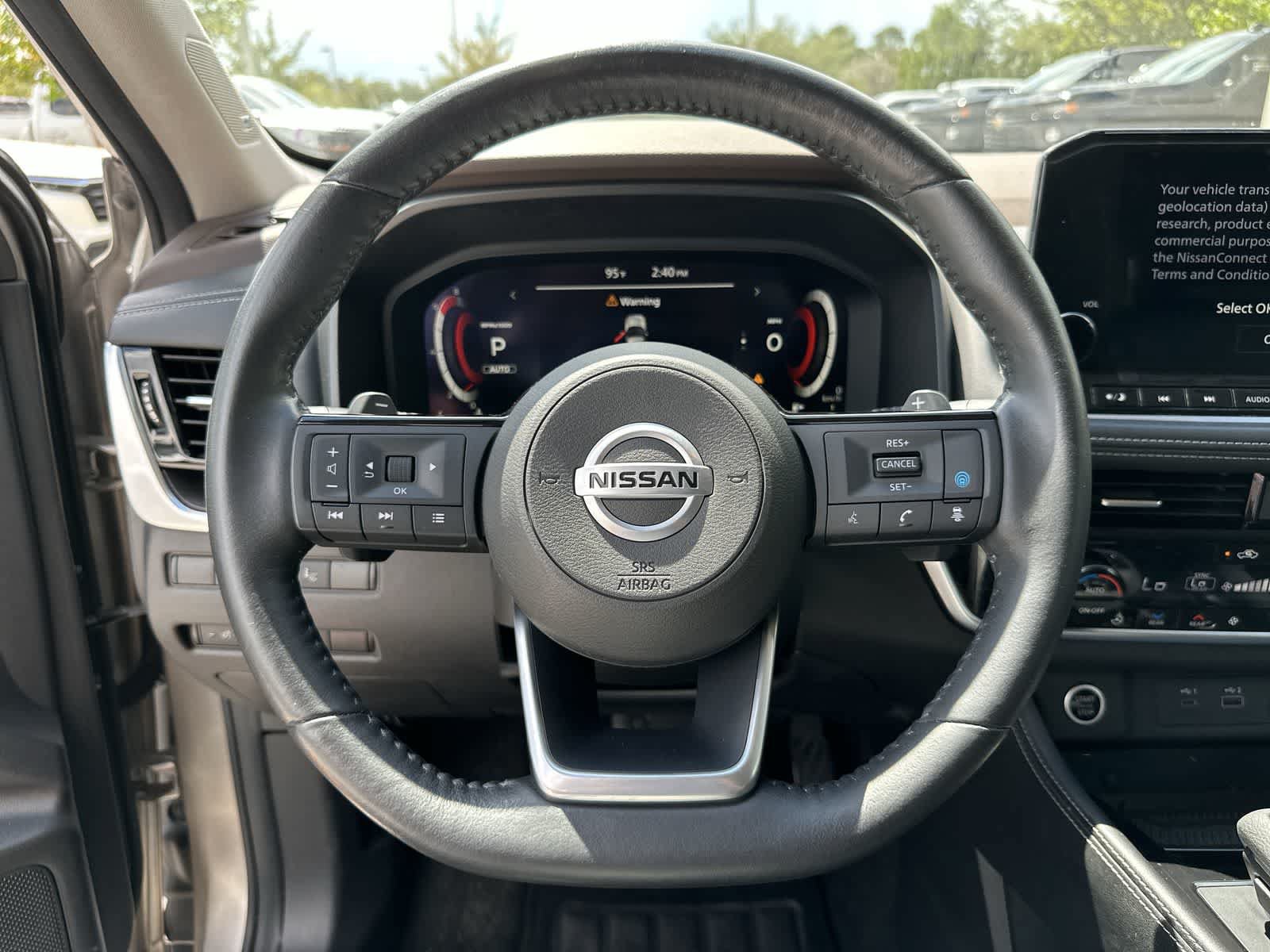 Used 2021 Nissan Rogue Platinum AWD/4WD image 19