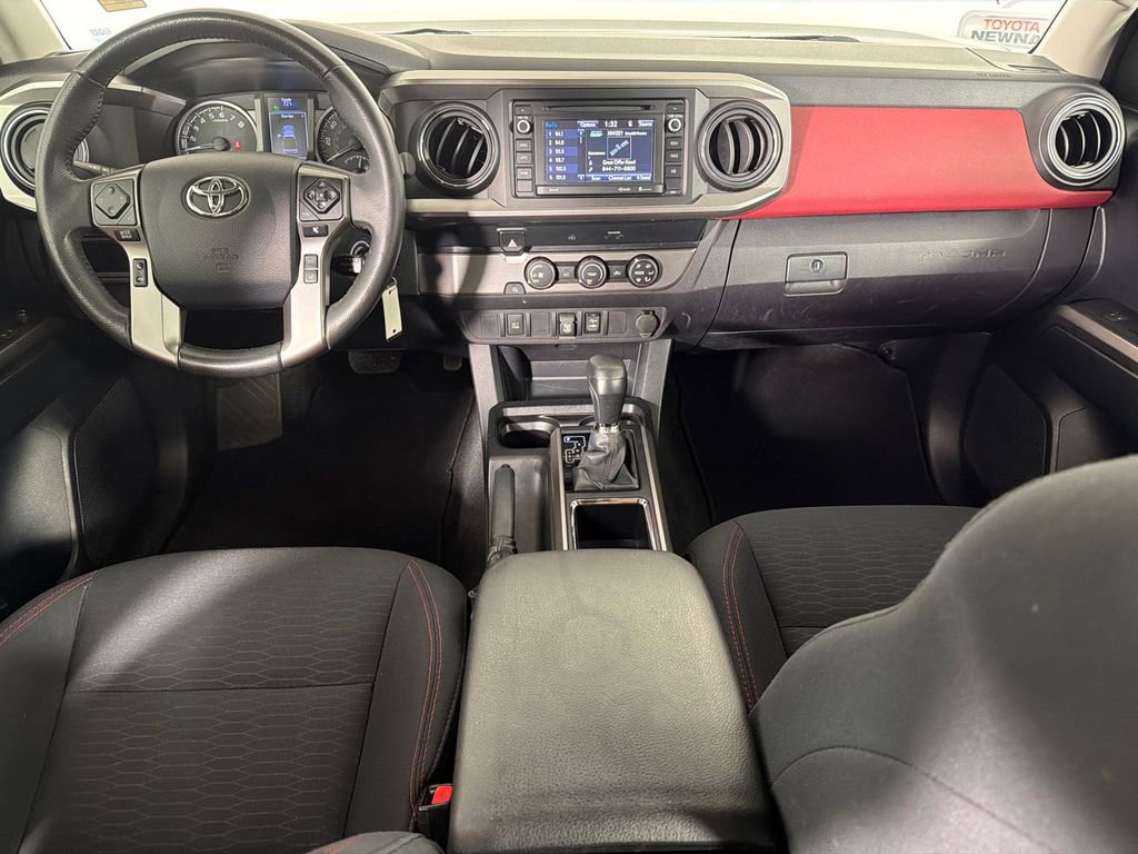 Used 2019 Toyota Tacoma SR5 RWD image 22