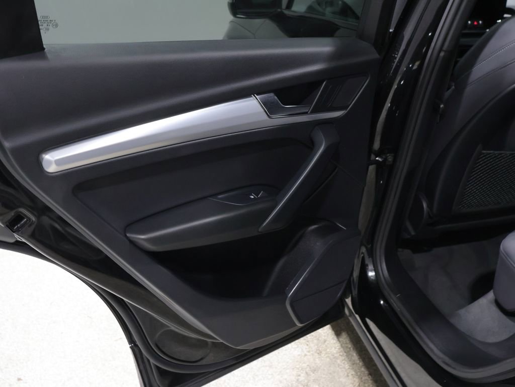Used 2025 Audi Q5 2.0T Premium image 19
