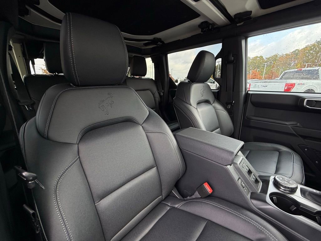 New 2025 Ford Bronco Badlands image 30