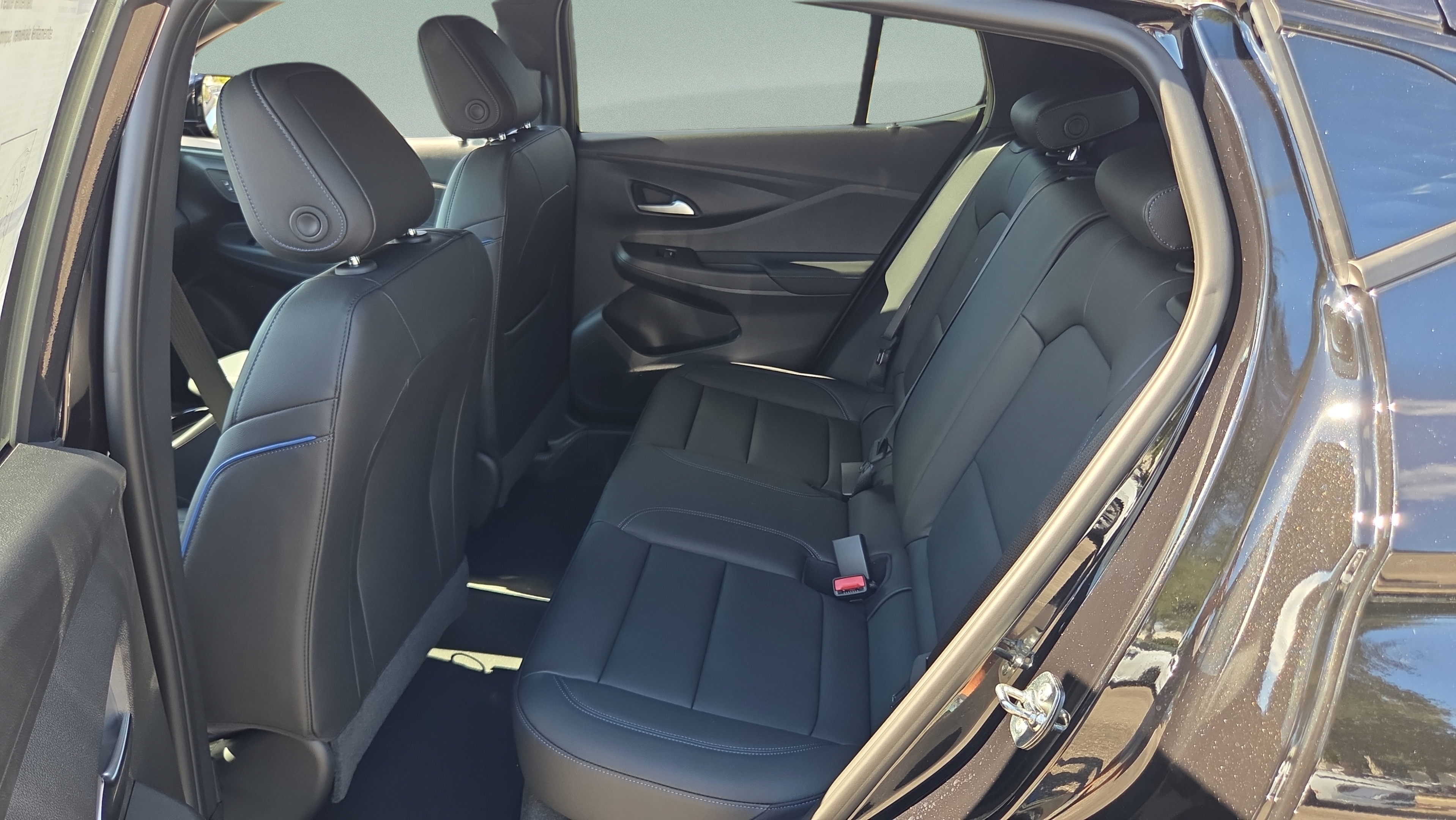 New 2026 Buick Envista Sport Touring w/ Convenience I Package FWD image 10
