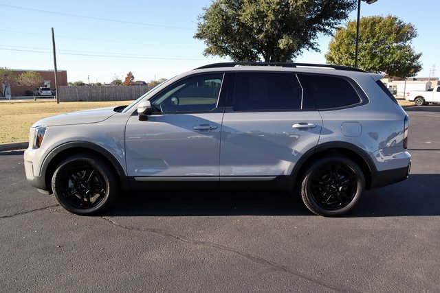 Used 2023 Kia Telluride EX X-Line image 2