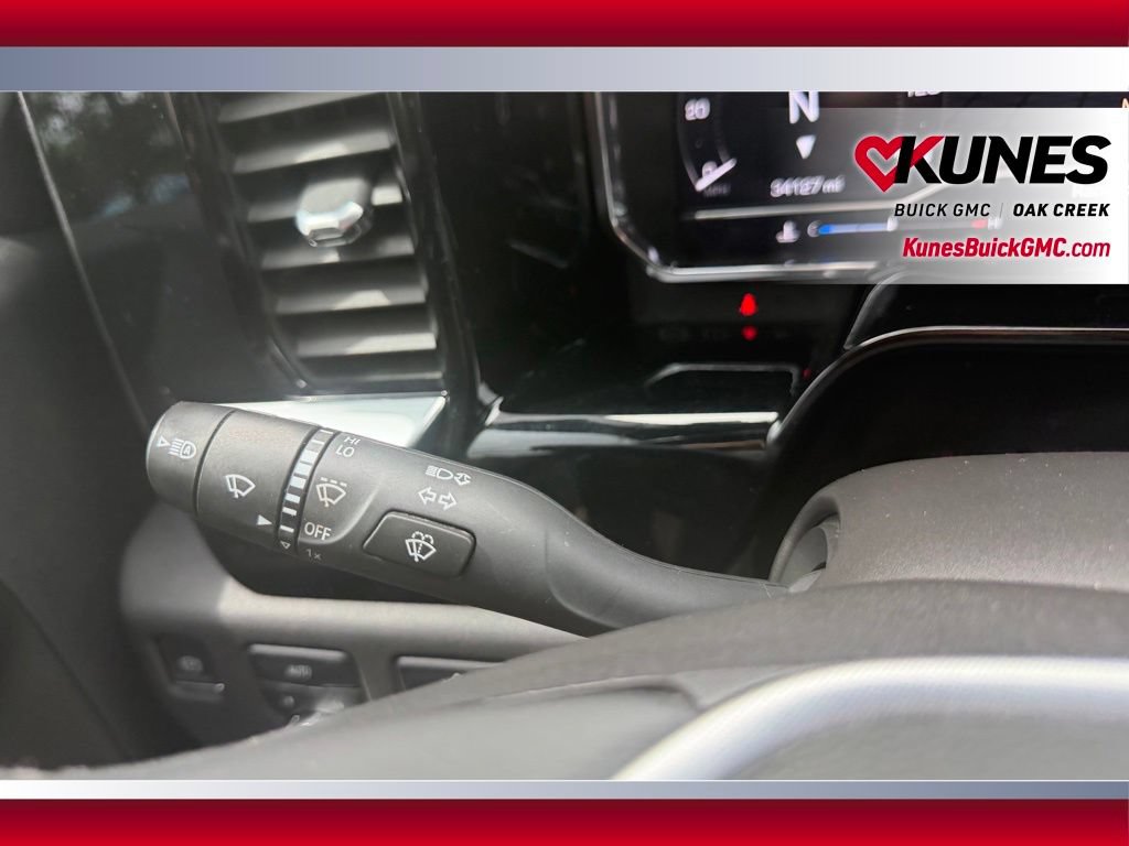 Used 2024 GMC Sierra 1500 Elevation w/ LPO, Elevation Black Package AWD/4WD image 18