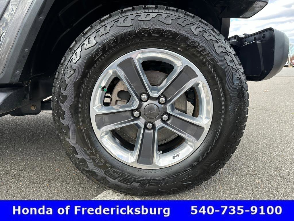 Used 2020 Jeep Wrangler Unlimited Sahara image 17