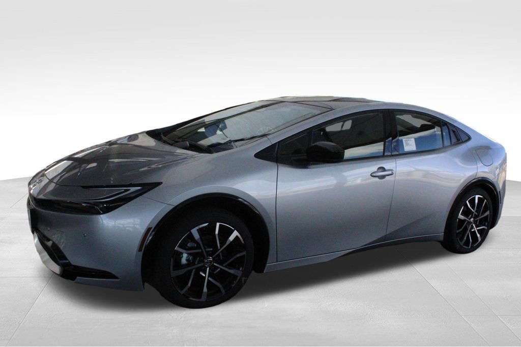 New 2026 Toyota Prius Plug-In Hybrid FWD image 10