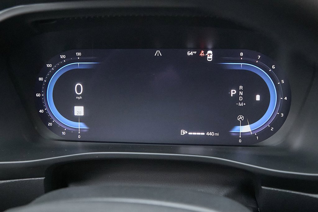 Certified 2024 Volvo XC40 B5 Plus w/ Protection Package Premier image 28