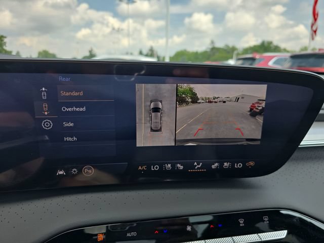 New 2026 Buick Enclave Avenir w/ Super Cruise Package AWD/4WD image 15
