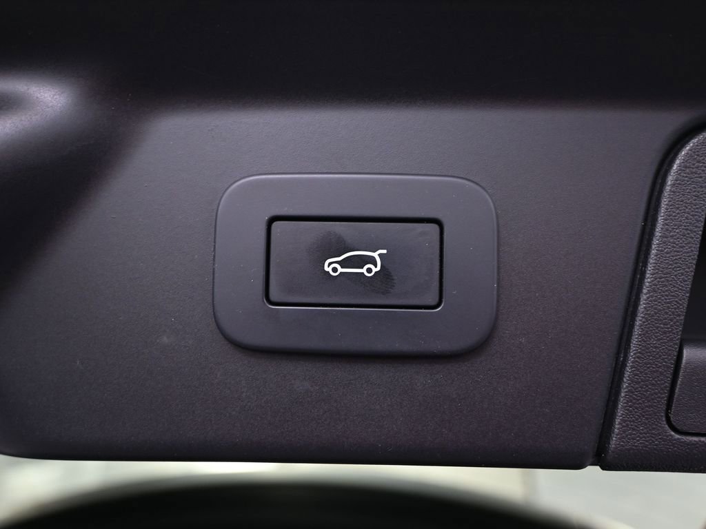 Used 2023 Land Rover Range Rover Velar R-Dynamic S AWD/4WD image 43