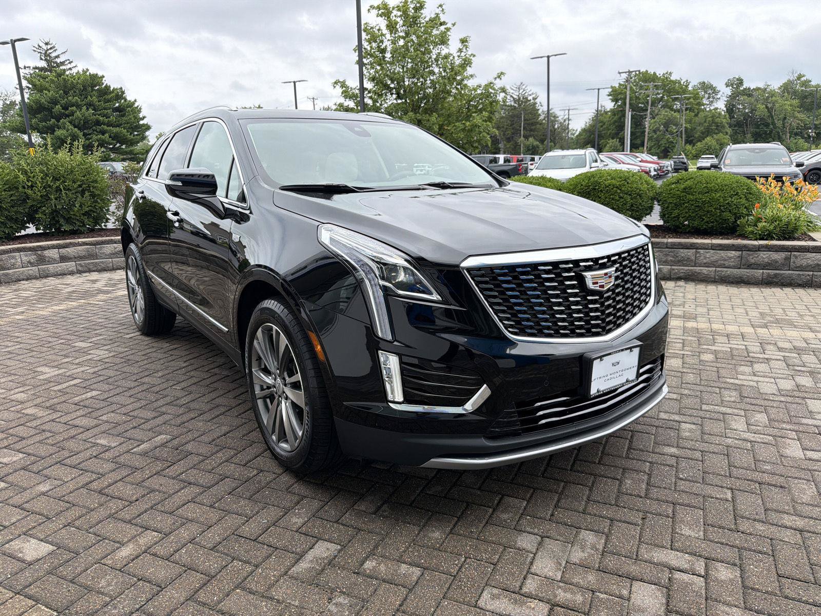 Used 2024 Cadillac XT5 Premium Luxury AWD/4WD image 7