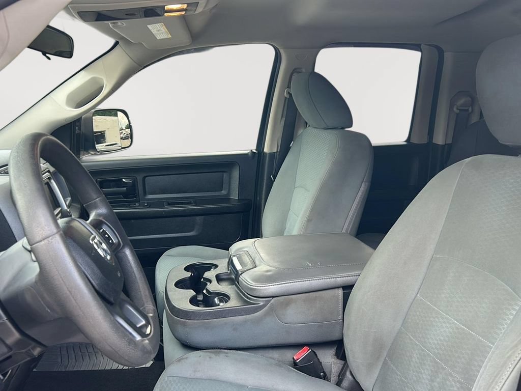 Used 2019 RAM 1500 Express w/ Express Value Package AWD/4WD image 25