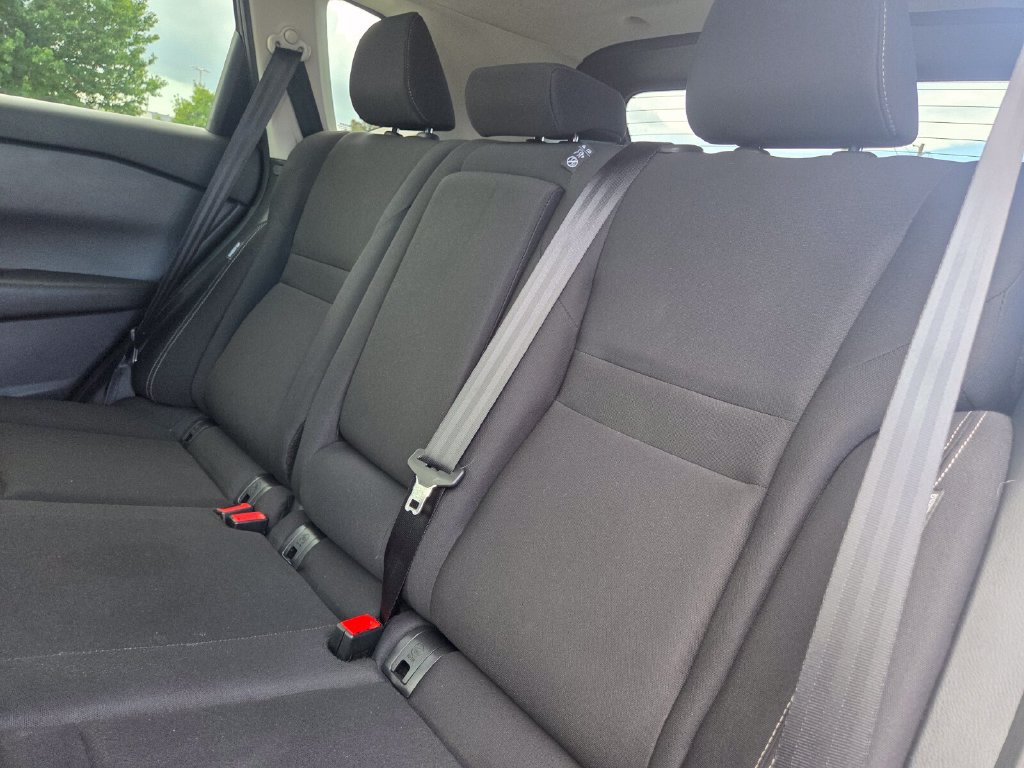 Used 2026 Nissan Rogue S FWD image 24