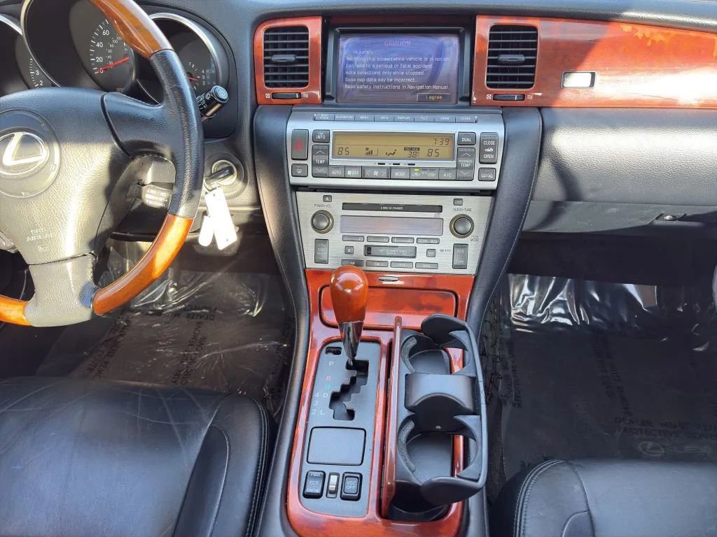 Used 2002 Lexus SC 430 Convertible image 15