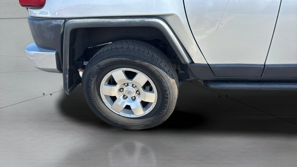 Used 2008 Toyota FJ Cruiser 4WD image 36