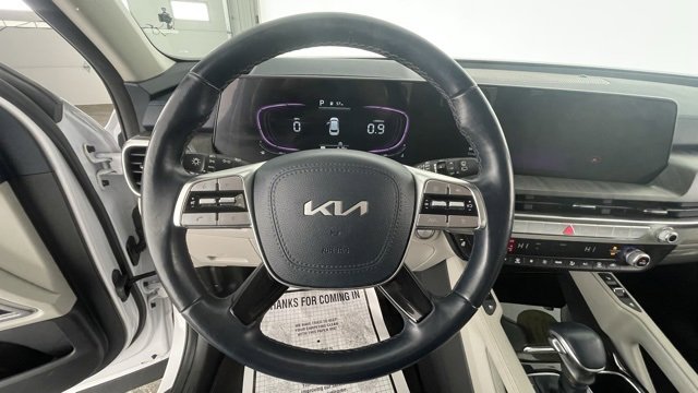 Used 2023 Kia Telluride EX w/ EX Captain's Chair Package image 36