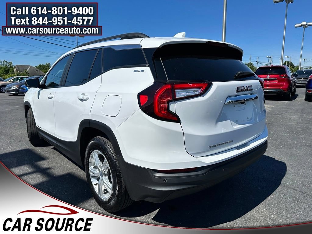 Used 2022 GMC Terrain SLE w/ Driver Convenience Package FWD image 5