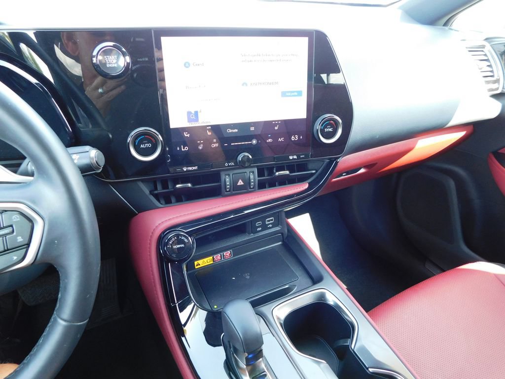Used 2025 Lexus NX 350 AWD w/ Accessory Package (2T) image 36