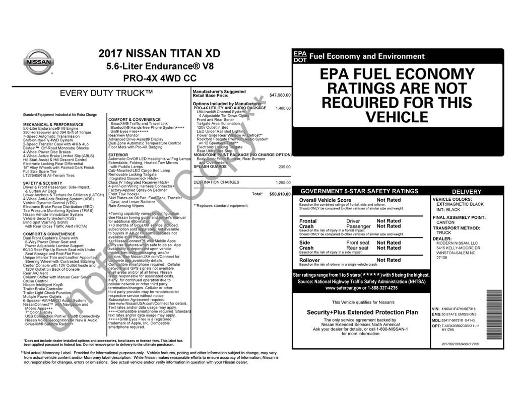 Used 2017 Nissan Titan PRO-4X AWD/4WD image 2