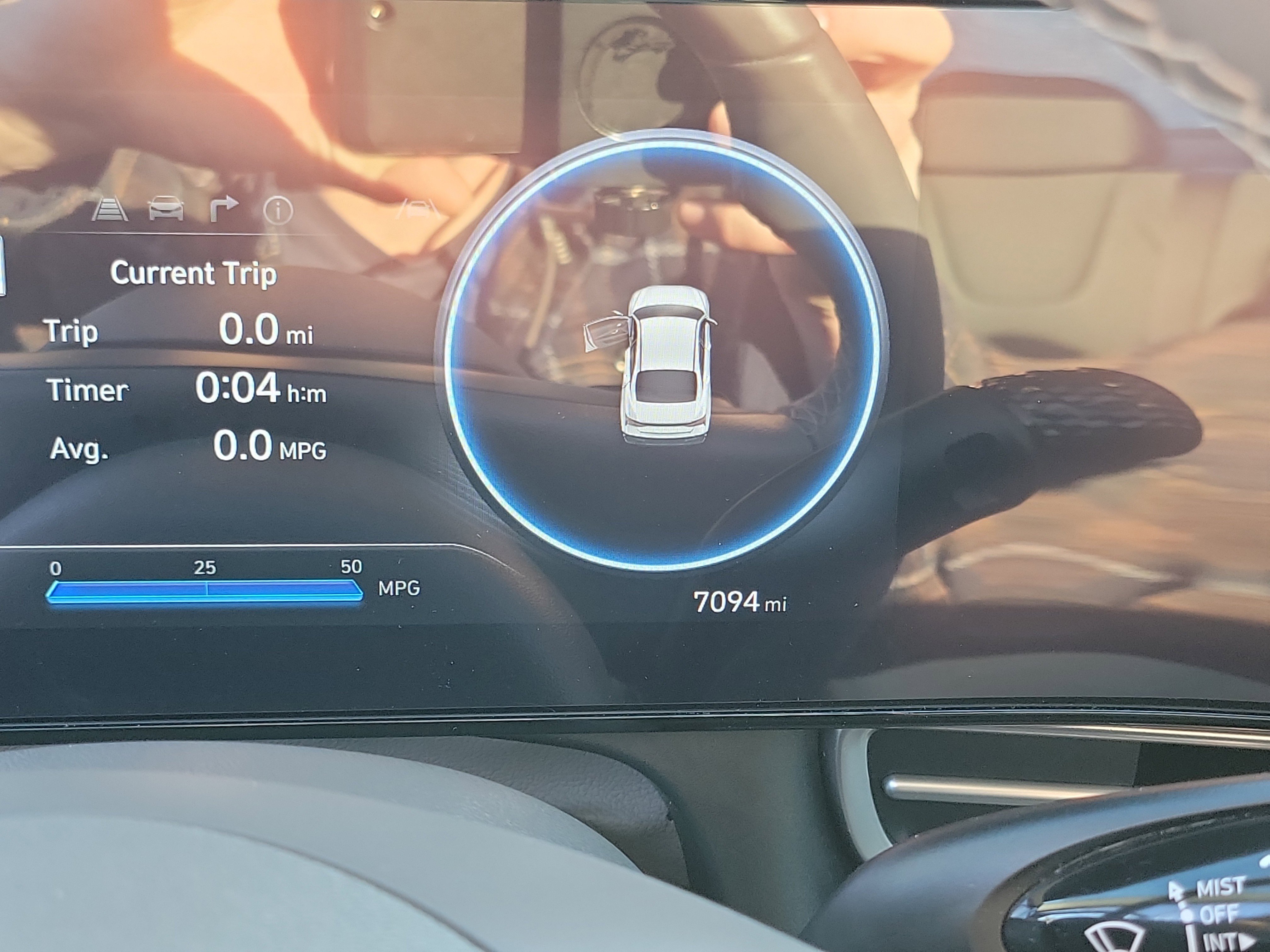 Certified 2025 Hyundai Elantra SEL image 10