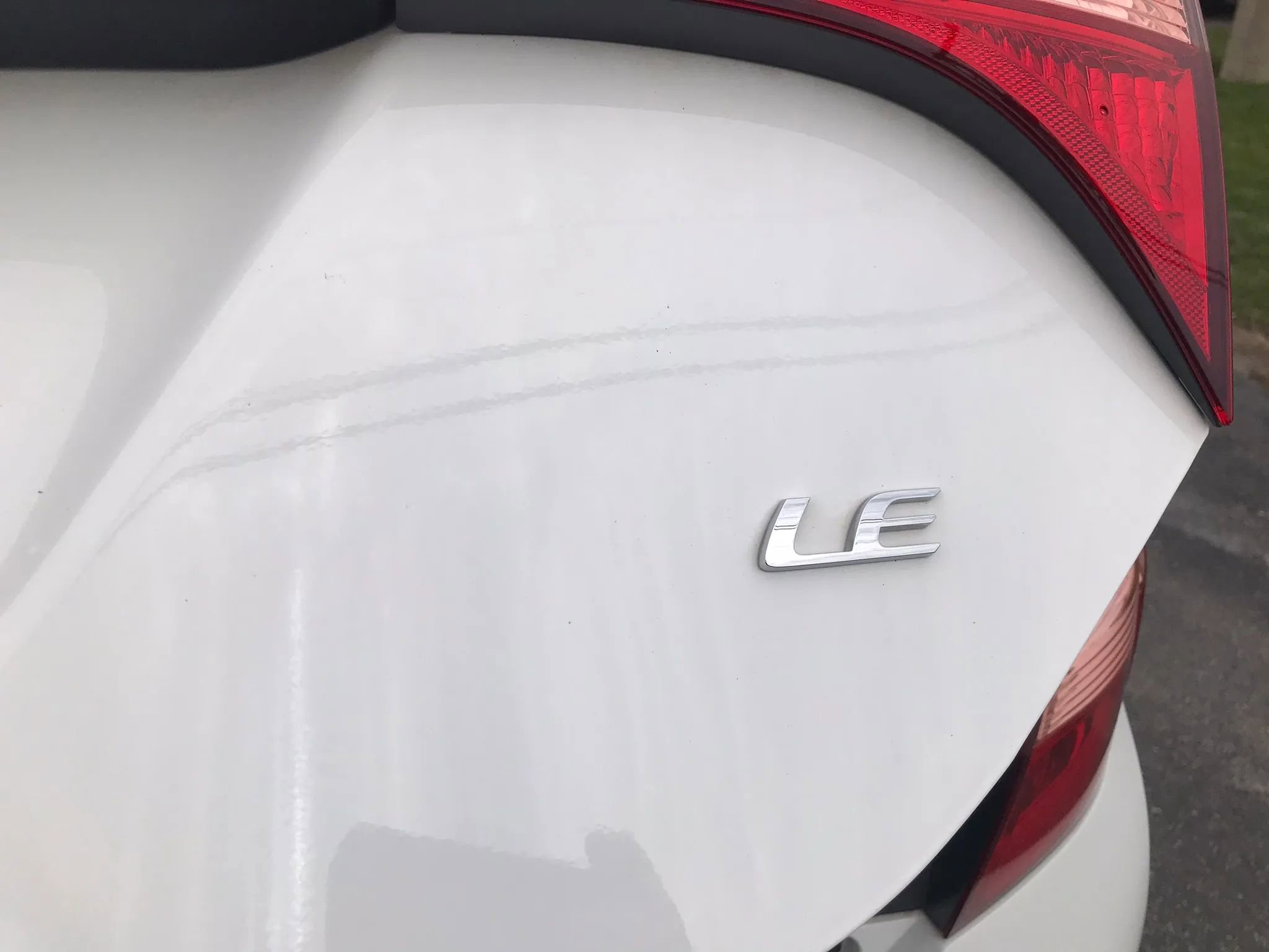 Used 2018 Toyota Corolla LE image 35