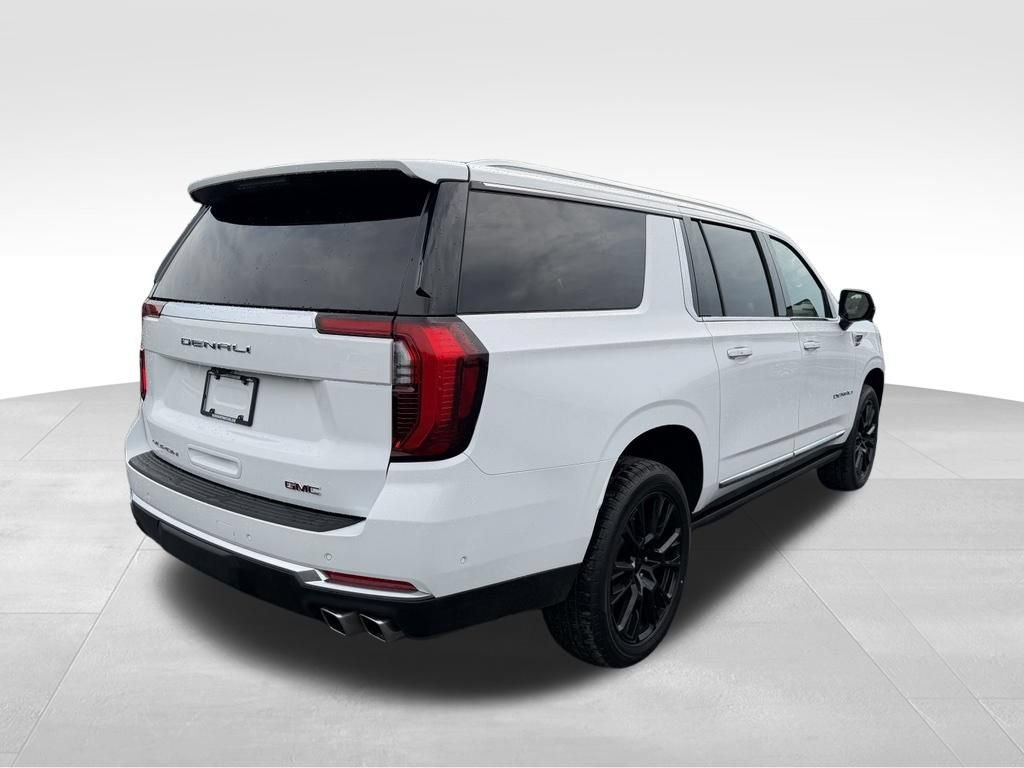 Used 2025 GMC Yukon XL Denali w/ Sun & Power Step Package AWD/4WD image 20