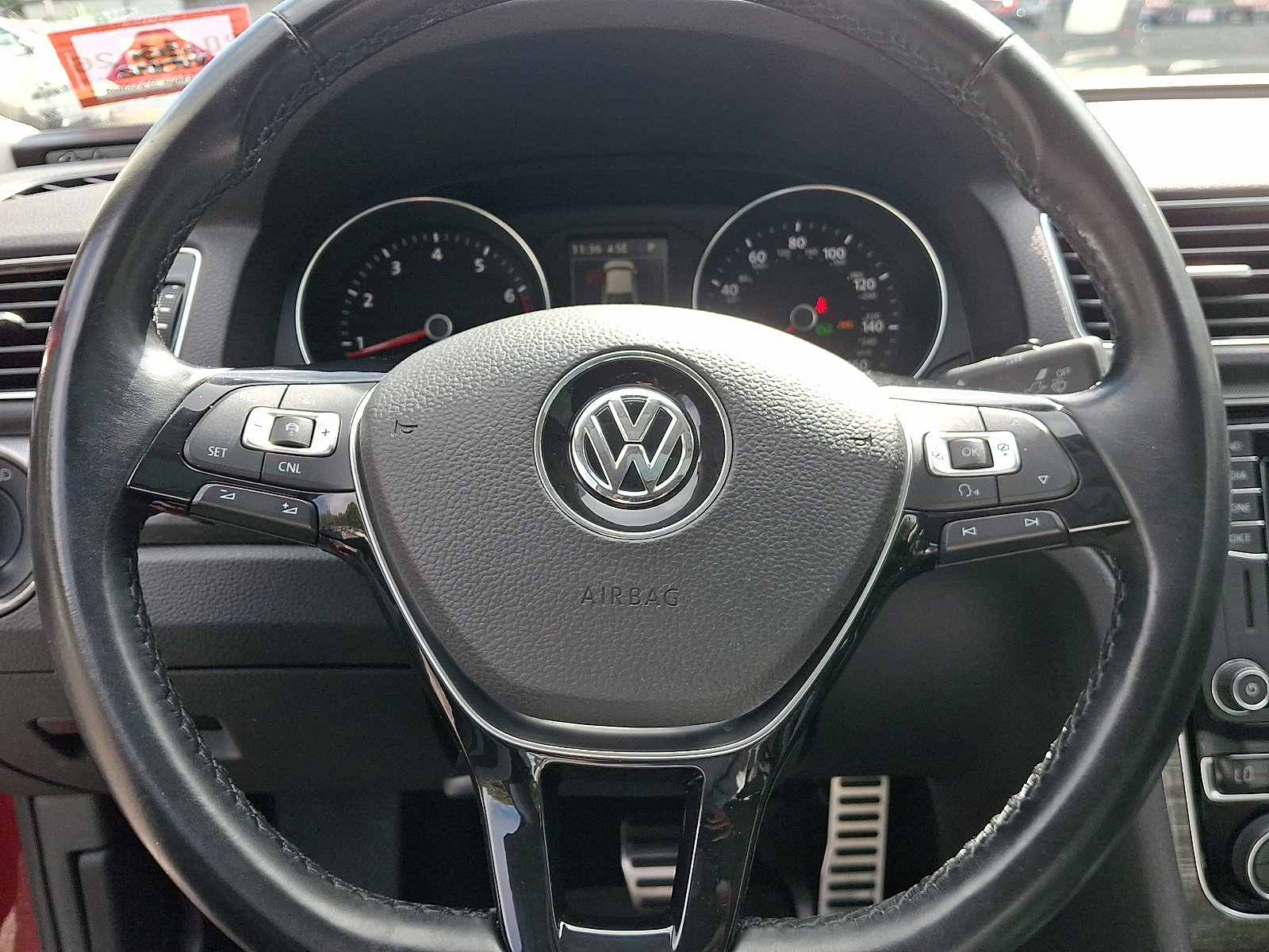 Used 2017 Volkswagen Passat 1.8T SEL Premium FWD image 25
