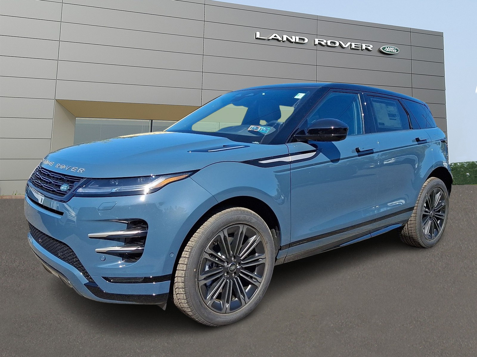 New 2026 Land Rover Range Rover Evoque Hoxton