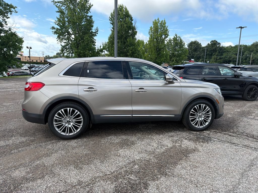 Used 2018 Lincoln MKX Reserve w/ Lincoln MKX Climate Package FWD image 6