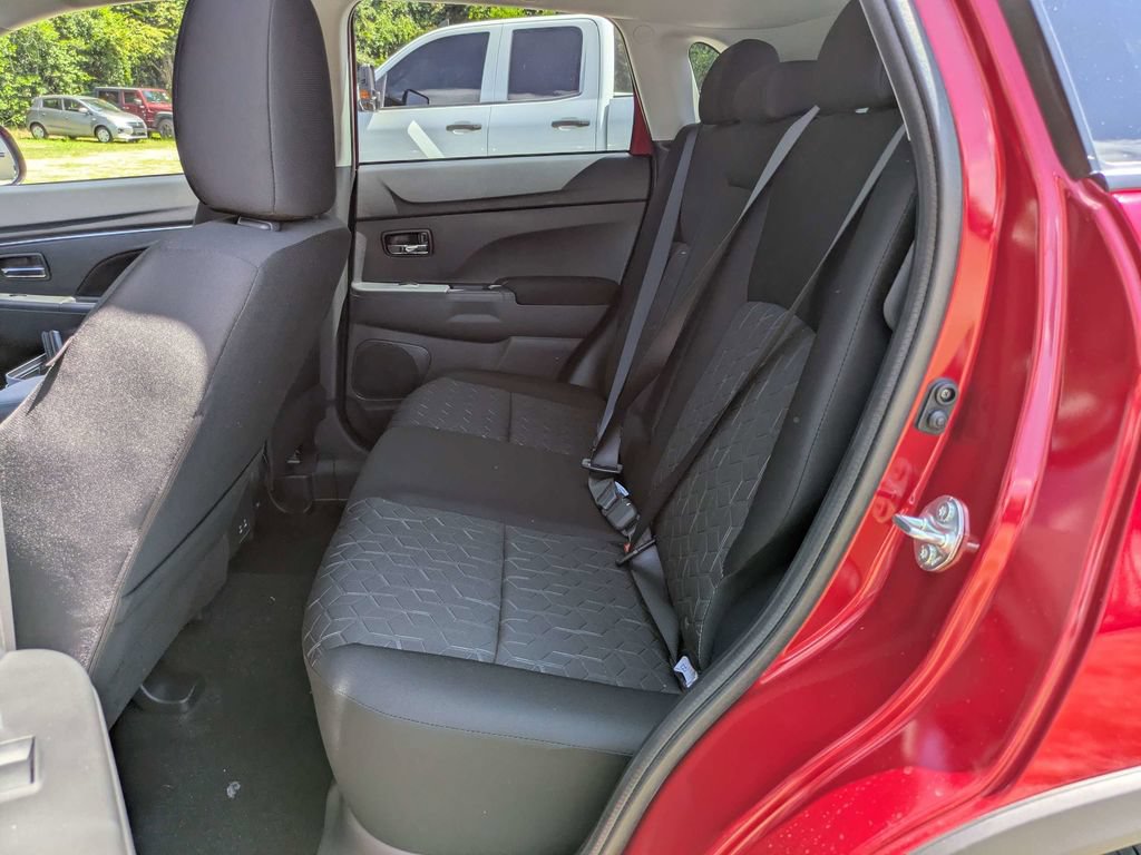 New 2026 Mitsubishi Outlander Sport LE AWD/4WD image 15