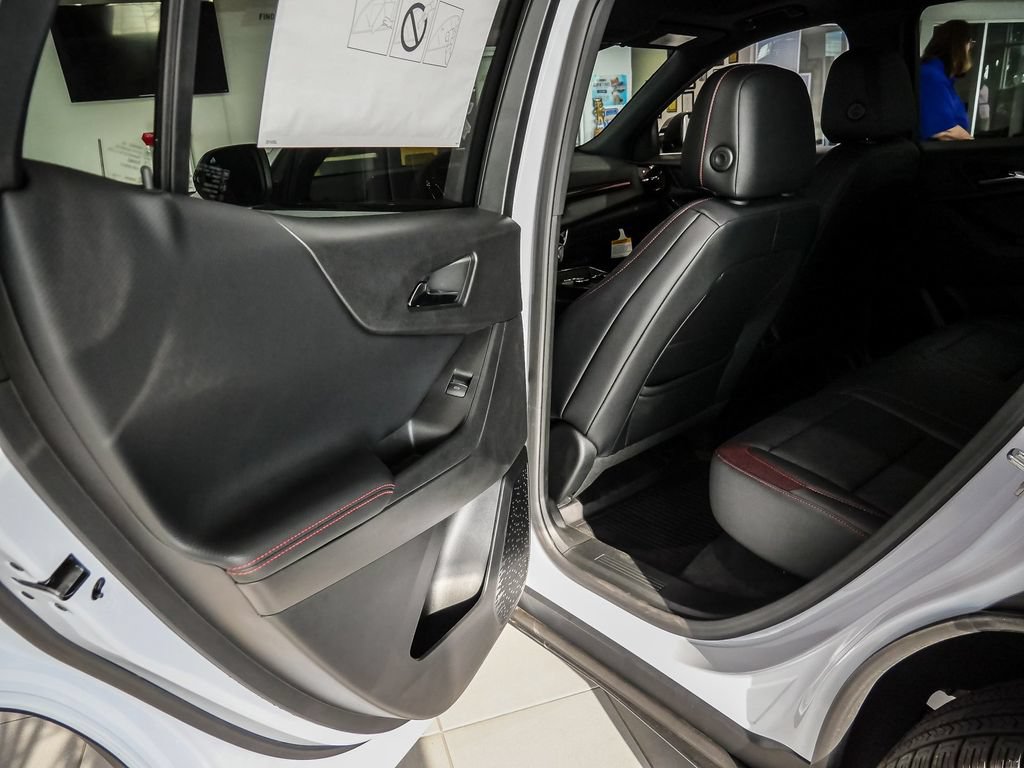 New 2027 Chevrolet Equinox RS w/ Safety and Technology Package FWD image 24