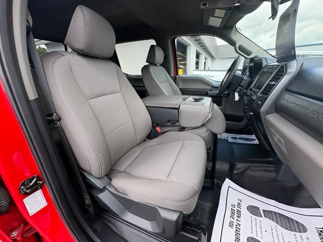 Used 2022 Ford F350 XLT w/ Black Appearance Package AWD/4WD image 30