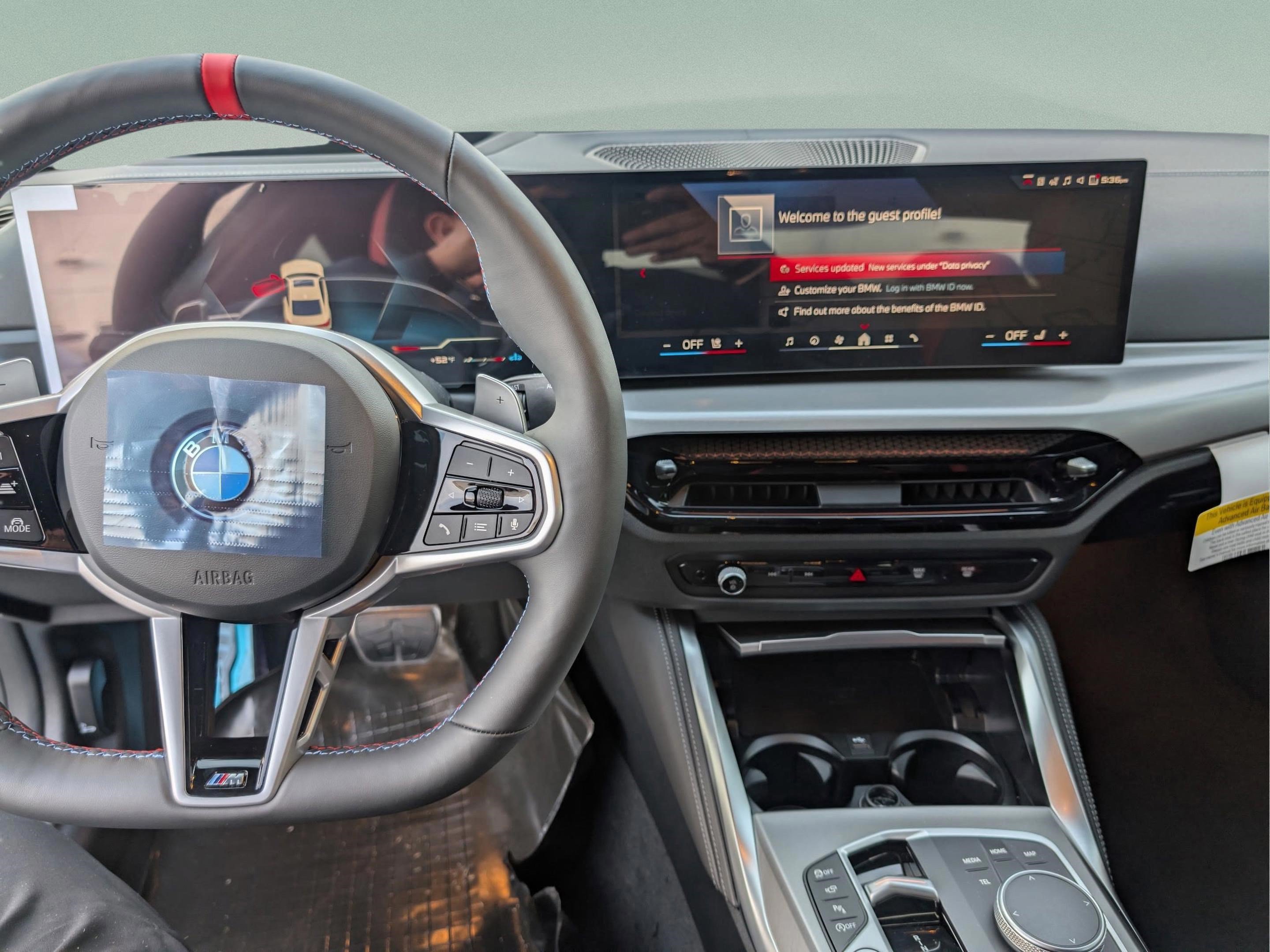 Used 2026 BMW M440i Coupe RWD image 25