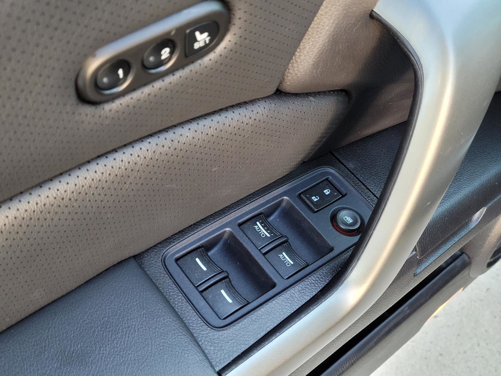 Used 2011 Acura RDX w/ Technology Package image 24