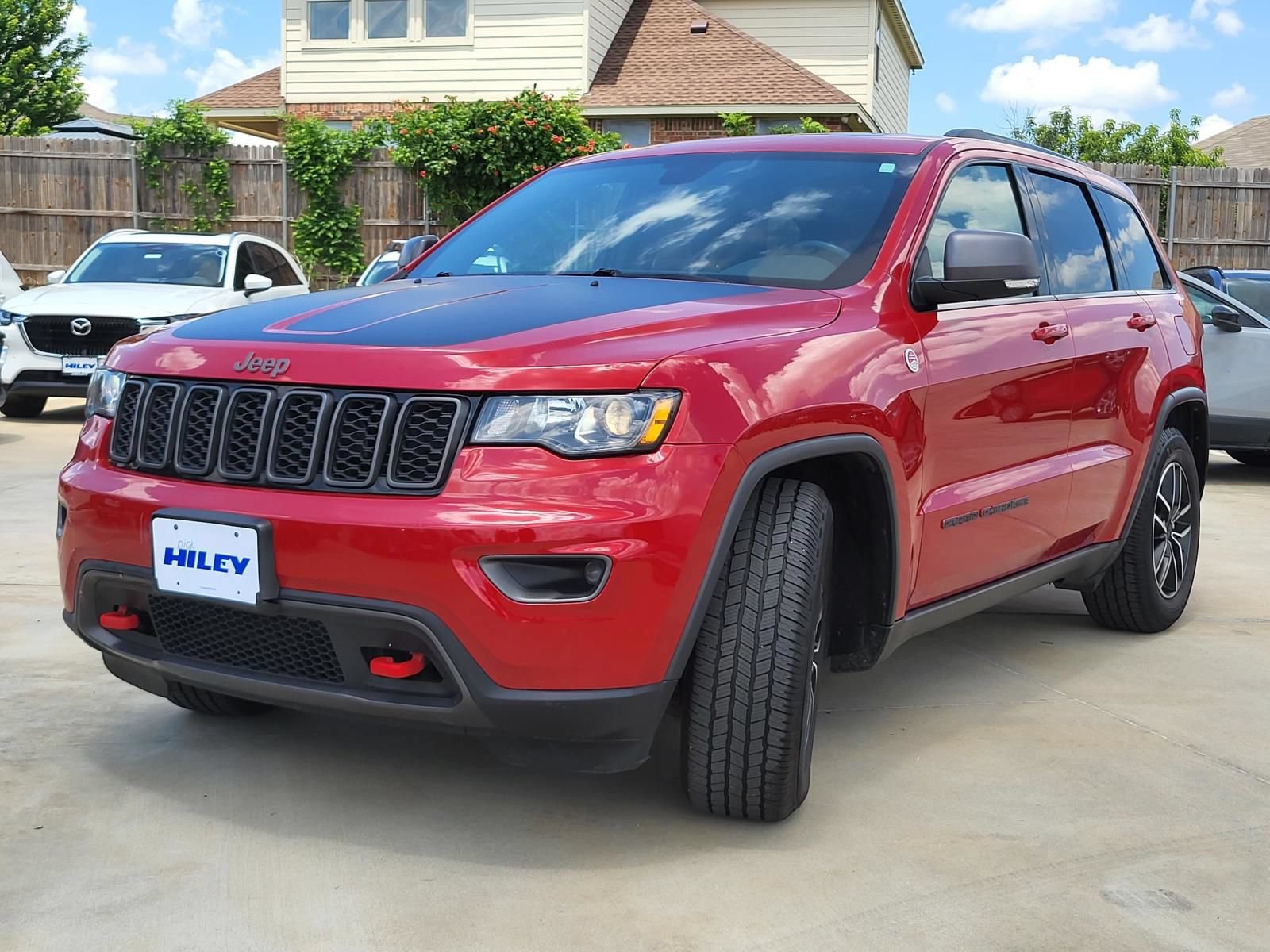Used 2021 Jeep Grand Cherokee Trailhawk AWD/4WD image 2