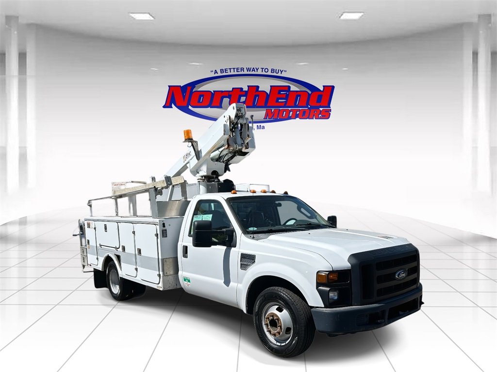 Used 2008 Ford F350 XL image 2