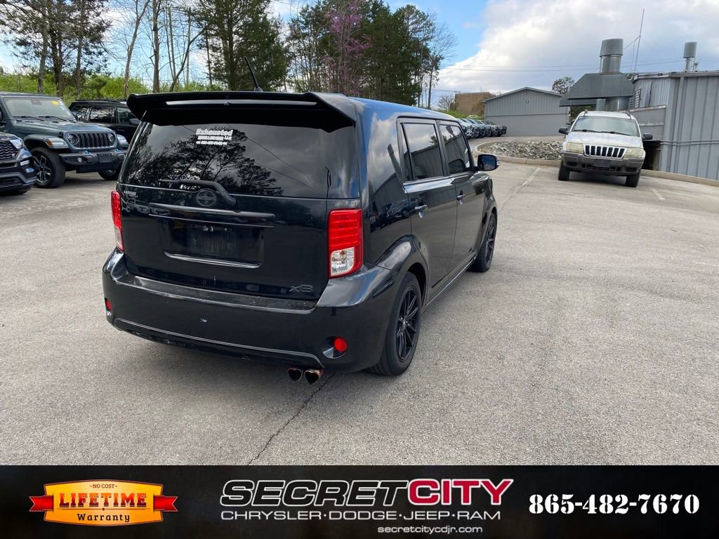 Used 2015 Scion xB image 5