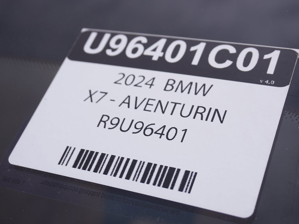Used 2024 BMW X7 xDrive40i w/ Premium Package image 86