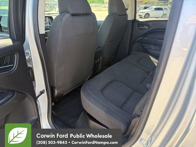 Used 2015 GMC Canyon SLE AWD/4WD image 26
