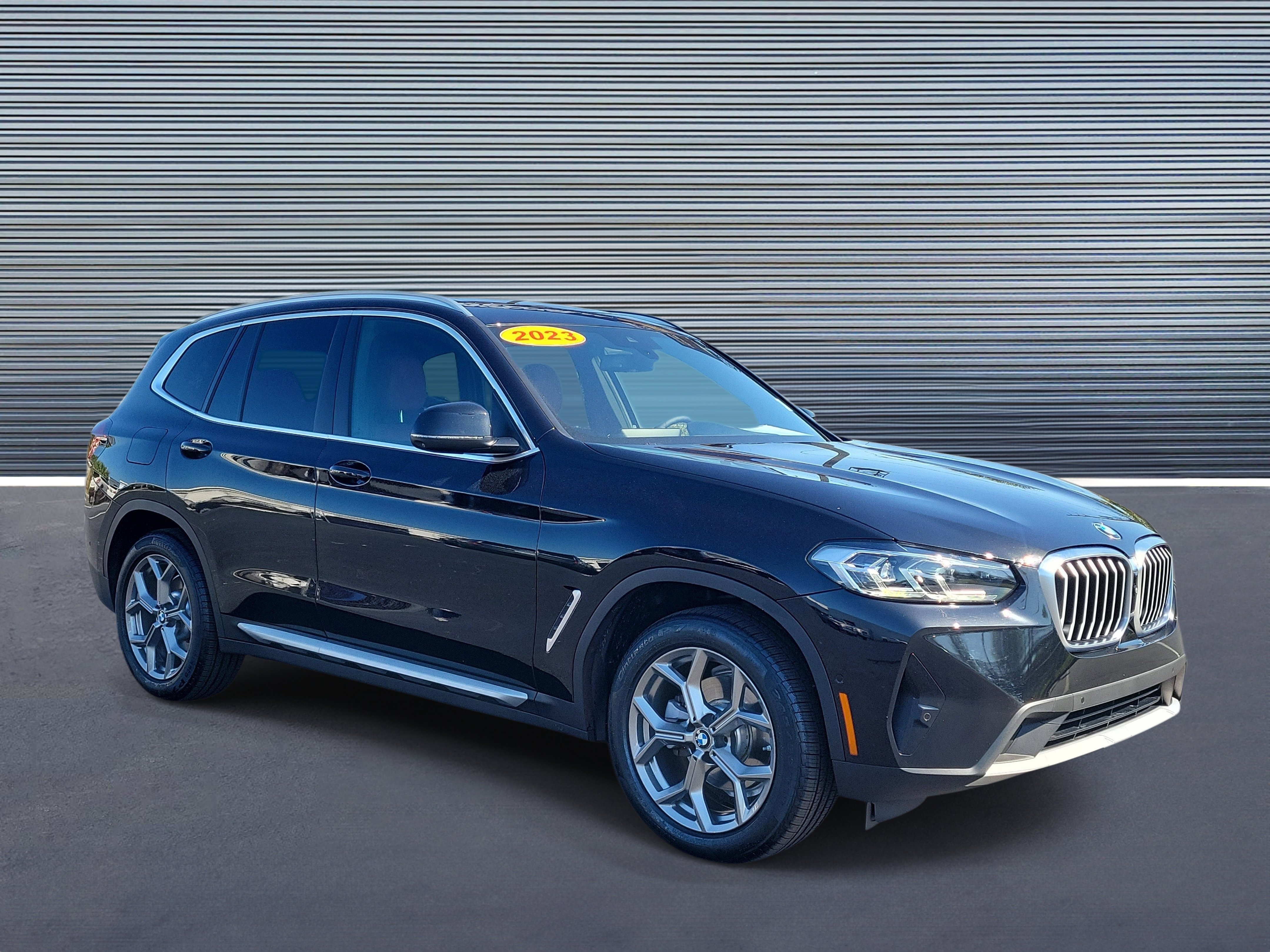 Used 2023 BMW X3 sDrive30i w/ Convenience Package RWD image 2
