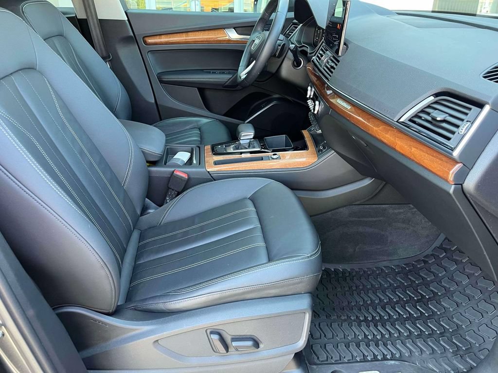 Used 2022 Audi Q5 2.0T Premium Plus AWD/4WD image 23